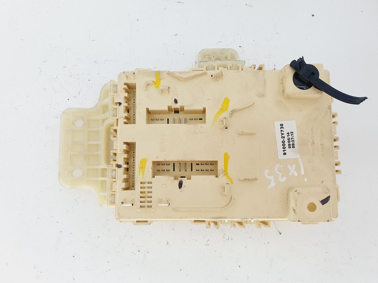 https://www.accessoiresautofr.com/wp-content/uploads/A0001/auto-3/eurofrance24-1/PEUCA160-DB37896EBY.jpg