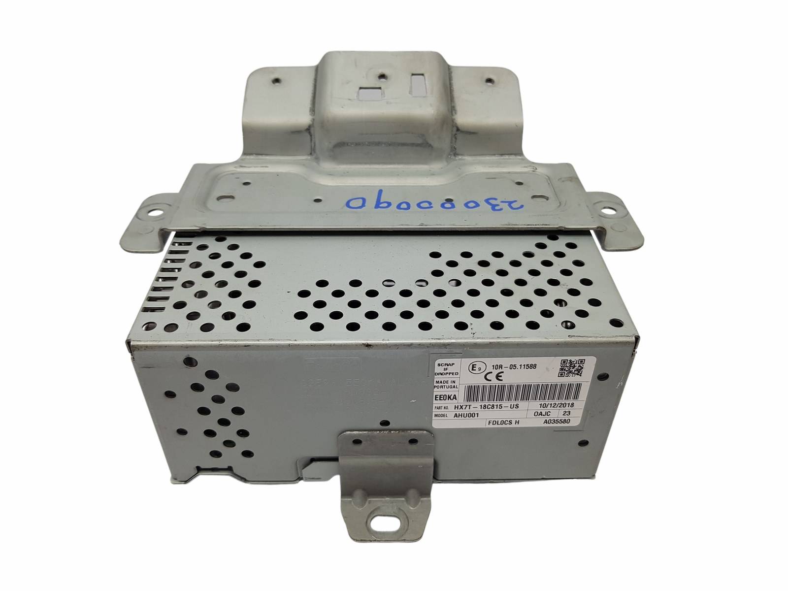 https://www.accessoiresautofr.com/wp-content/uploads/A0001/auto-3/eurofrance24-1/PEUCA256-DH20955EBY.jpg