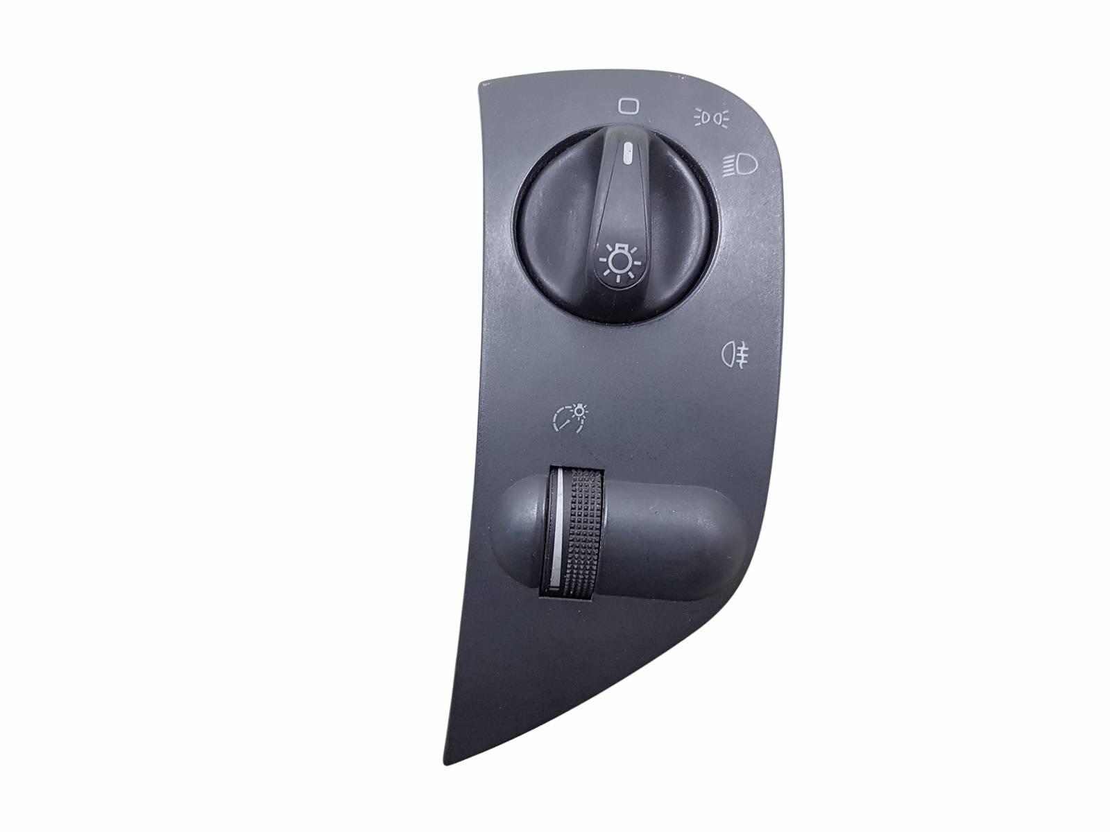 https://www.accessoiresautofr.com/wp-content/uploads/A0001/auto-3/eurofrance24-2/PEUAD11-JJ1155EBY.jpg