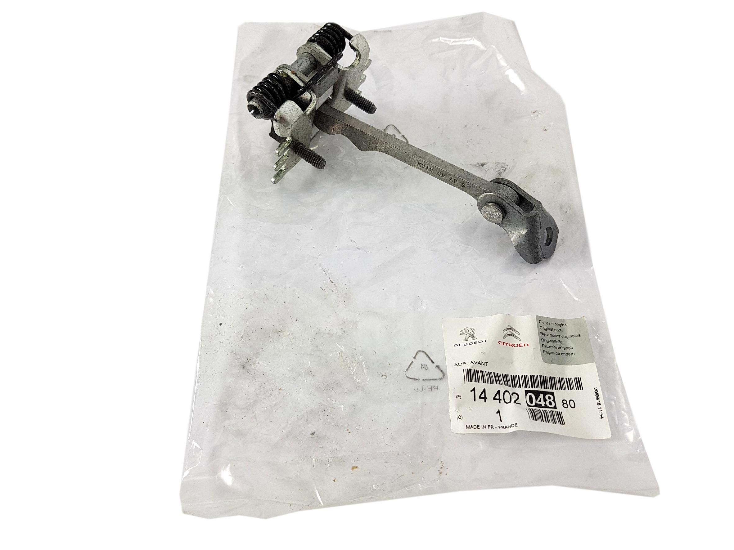 https://www.accessoiresautofr.com/wp-content/uploads/A0001/auto-3/eurofrance24-2/PEUPSA1440204880.jpg