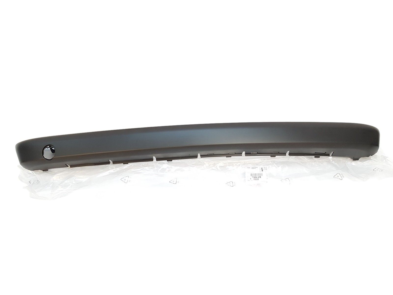 https://www.accessoiresautofr.com/wp-content/uploads/A0001/auto-3/eurofrance24-2/PEUPSA7452ZS.jpg