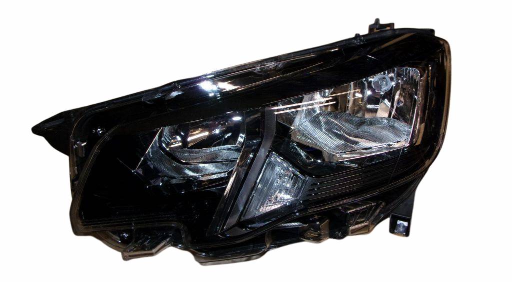 https://www.accessoiresautofr.com/wp-content/uploads/A0001/auto-3/eurofrance24-2/PEUPSA9816826980.jpg