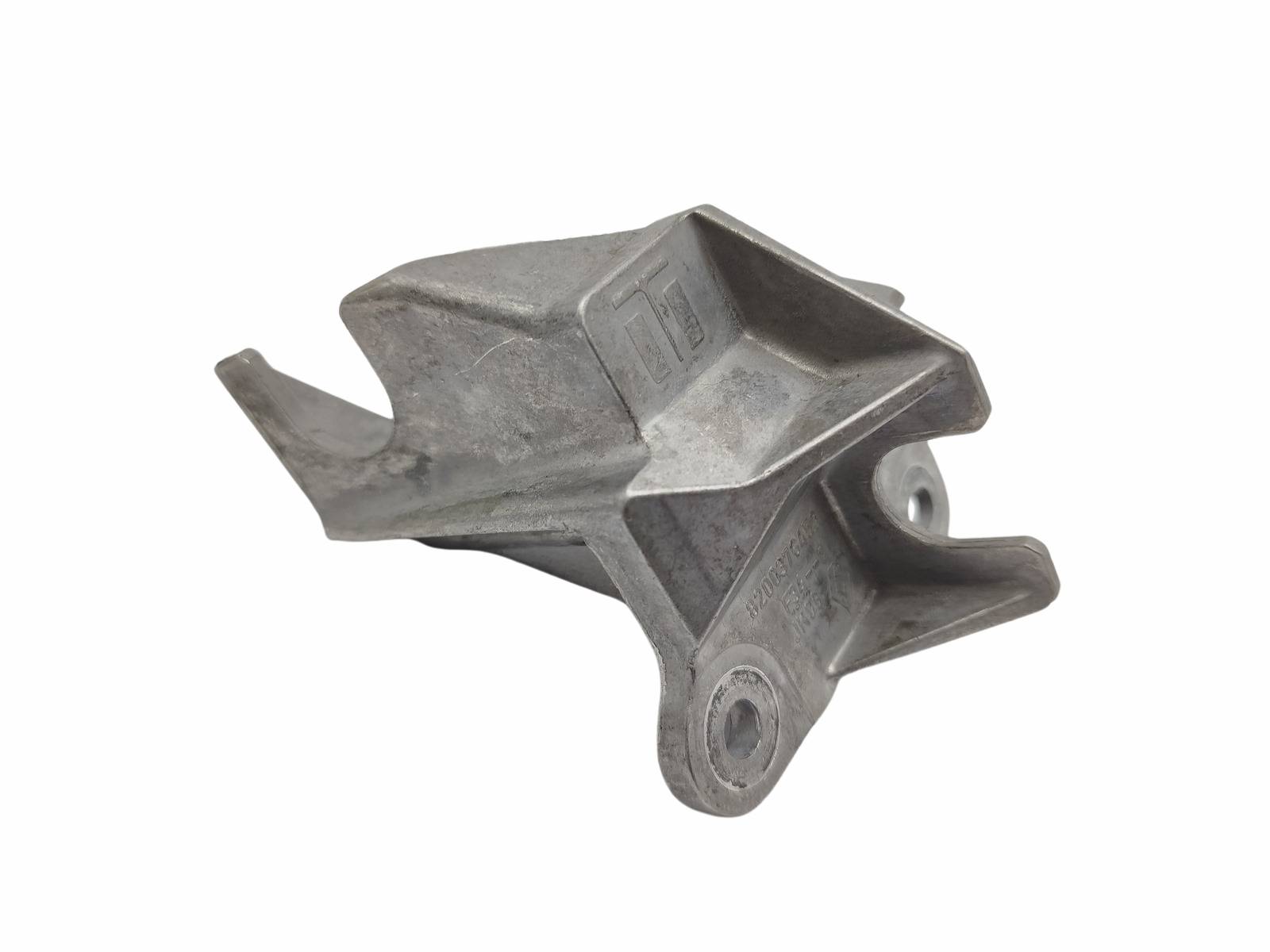 https://www.accessoiresautofr.com/wp-content/uploads/A0001/auto-3/eurofrance24-2/PEURR129-OMK1044EBY.jpg