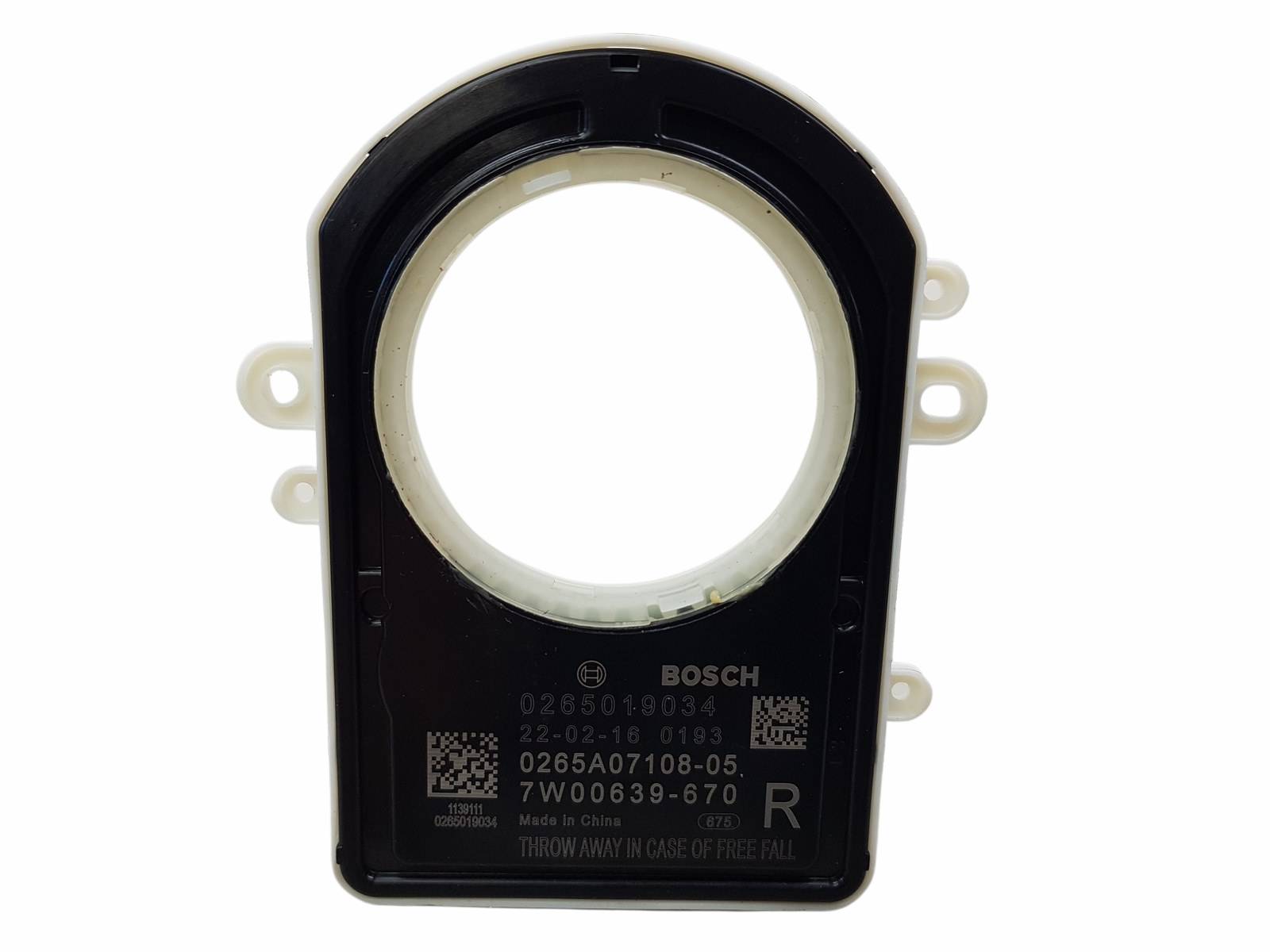 https://www.accessoiresautofr.com/wp-content/uploads/A0001/auto-3/eurofrance24-3/PEUCA262-R12-JJ1002EBY.jpg