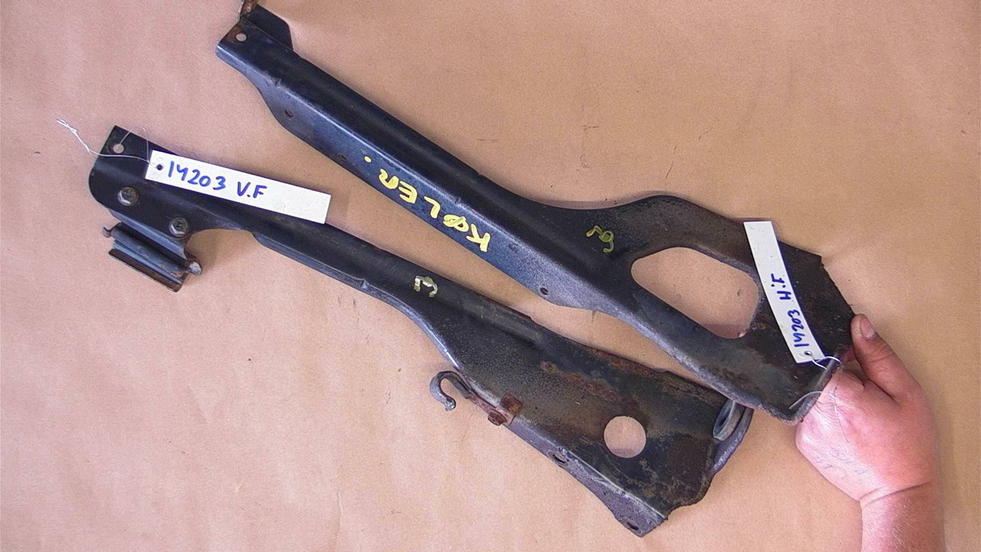 https://www.accessoiresautofr.com/wp-content/uploads/A0001/auto-6/autoparts24-2/PAUA0020R43214.jpg