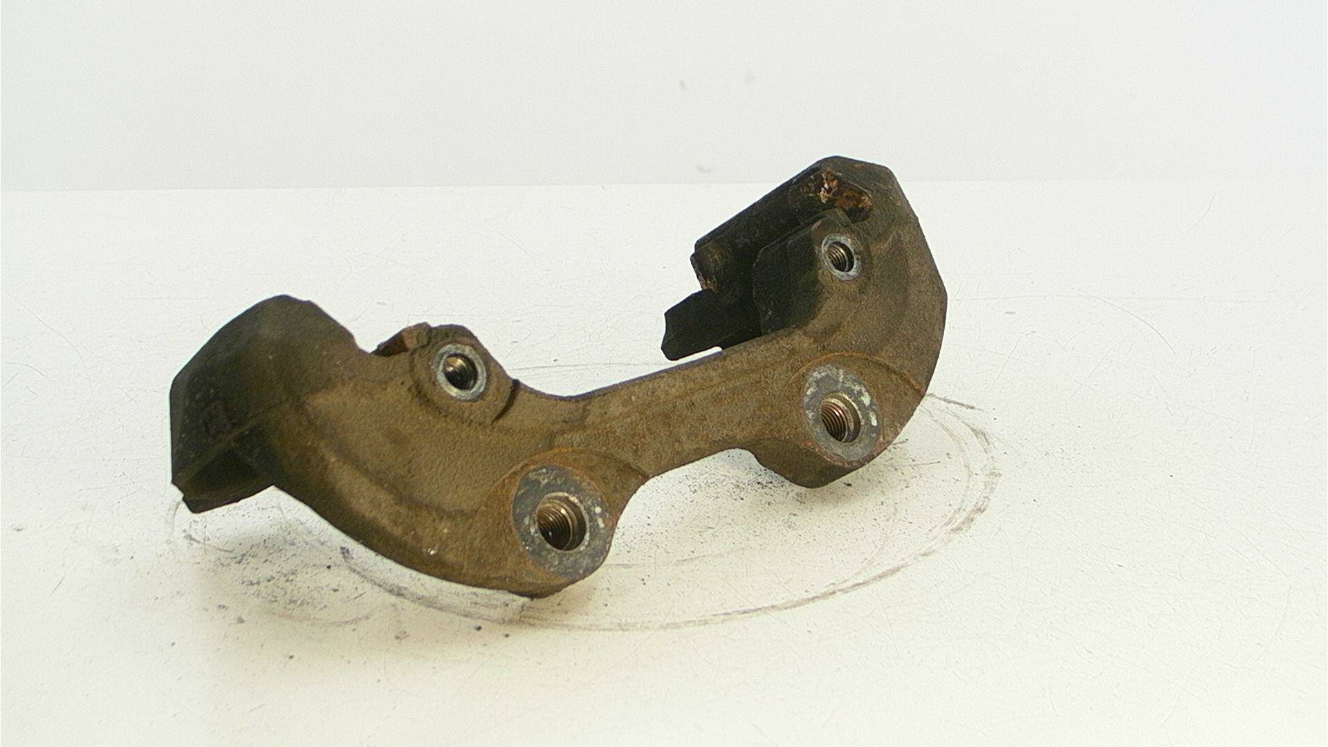 https://www.accessoiresautofr.com/wp-content/uploads/A0001/auto-6/autoparts24-2/PAUA0026CB00642.jpg