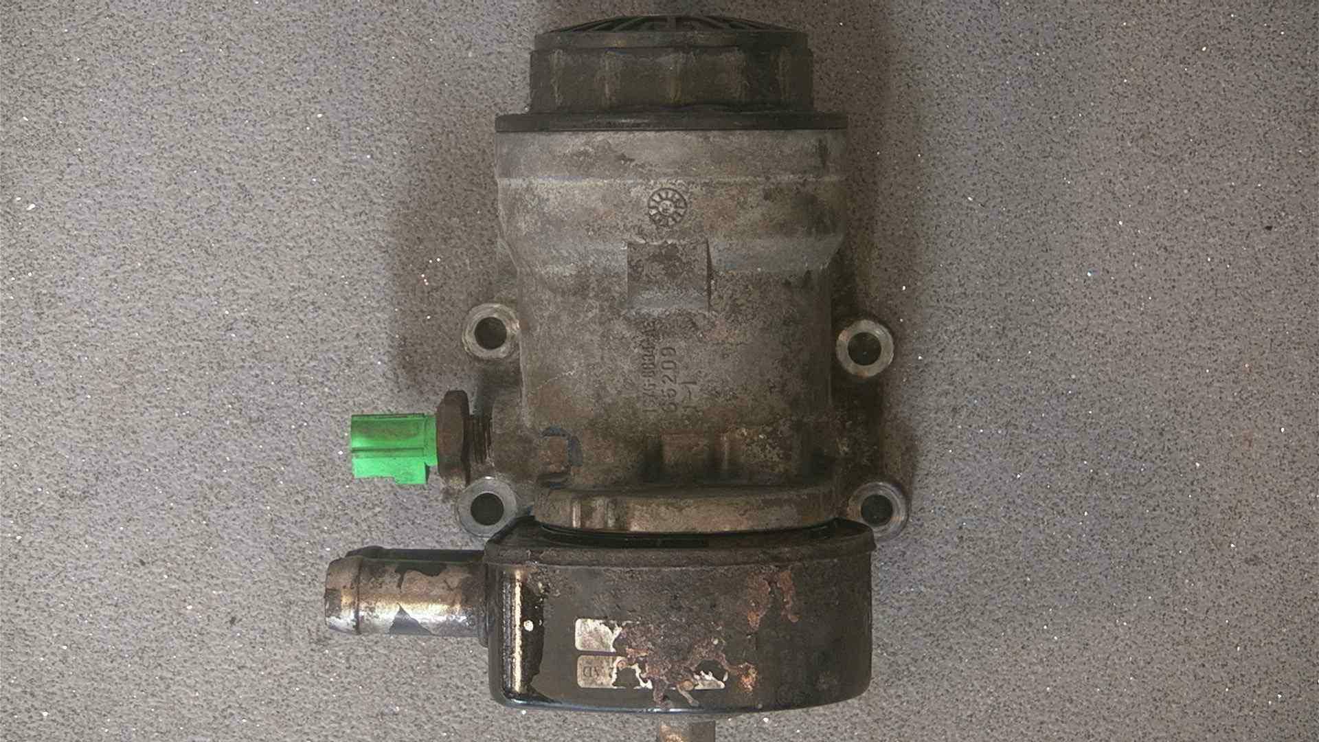 https://www.accessoiresautofr.com/wp-content/uploads/A0001/auto-6/autoparts24-2/PAUA0029S16121.jpg