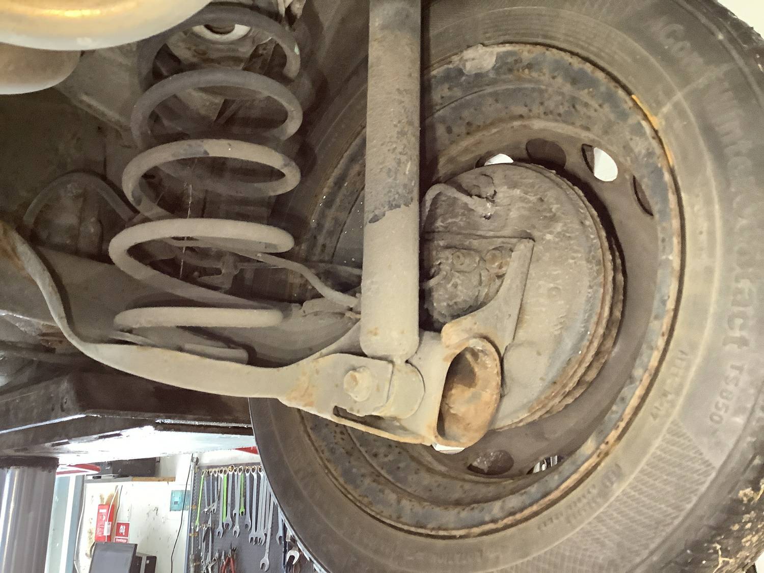 https://www.accessoiresautofr.com/wp-content/uploads/A0001/auto-6/autoparts24-2/PAUA0031CB30286.jpg