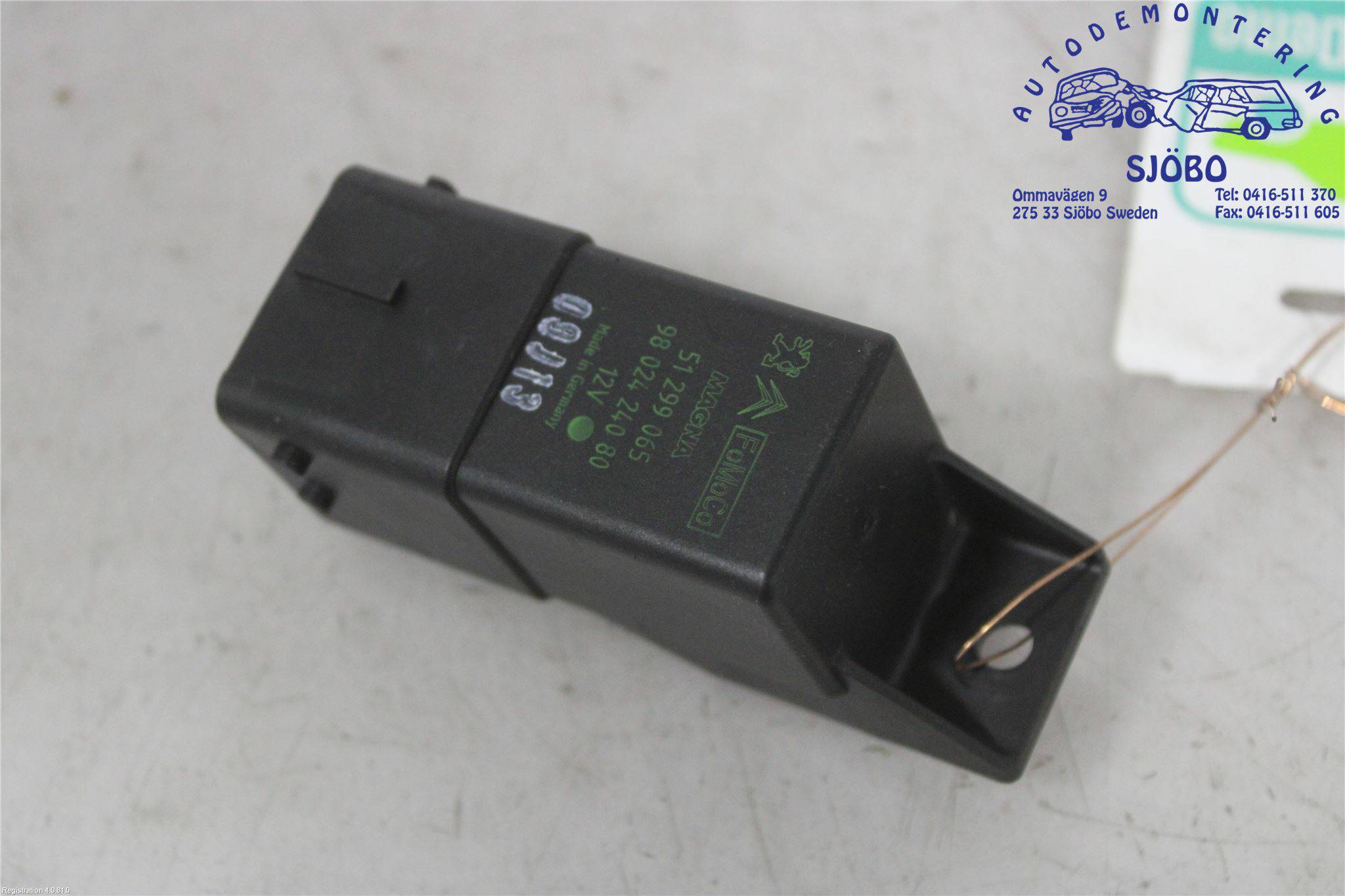 https://www.accessoiresautofr.com/wp-content/uploads/A0001/auto-6/autoparts24-2/PAUD0128588986.jpg