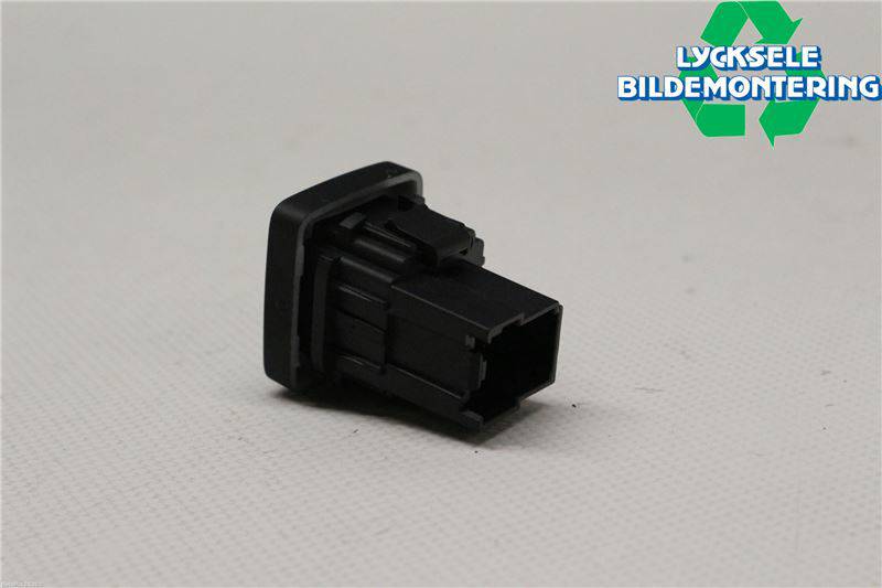 https://www.accessoiresautofr.com/wp-content/uploads/A0001/auto-6/autoparts24-2/PAUD0140368107.jpg