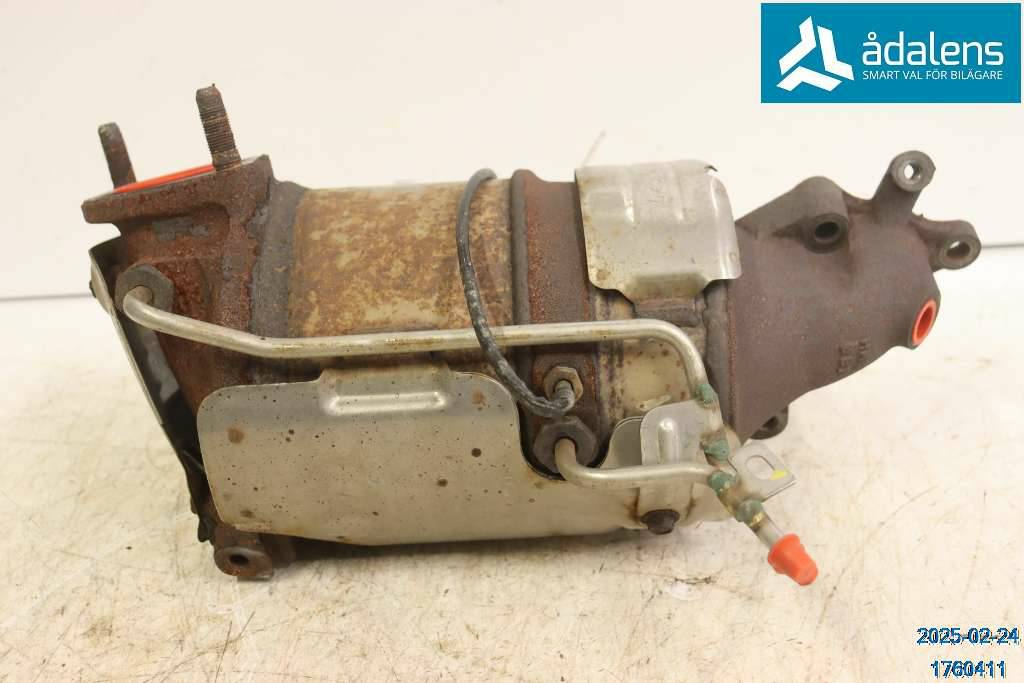 https://www.accessoiresautofr.com/wp-content/uploads/A0001/auto-6/autoparts24-2/PAUD01451760411.jpg