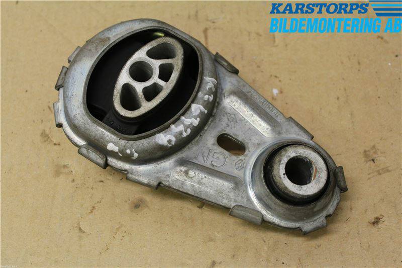 https://www.accessoiresautofr.com/wp-content/uploads/A0001/auto-6/autoparts24-2/PAUD0204675633.jpg