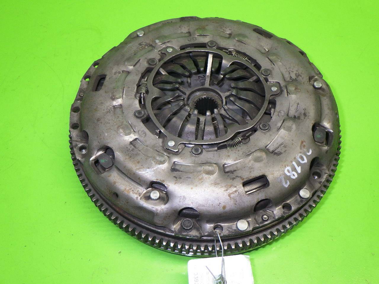 https://www.accessoiresautofr.com/wp-content/uploads/A0001/auto-6/autoparts24-2/PAUF0001339358.jpg