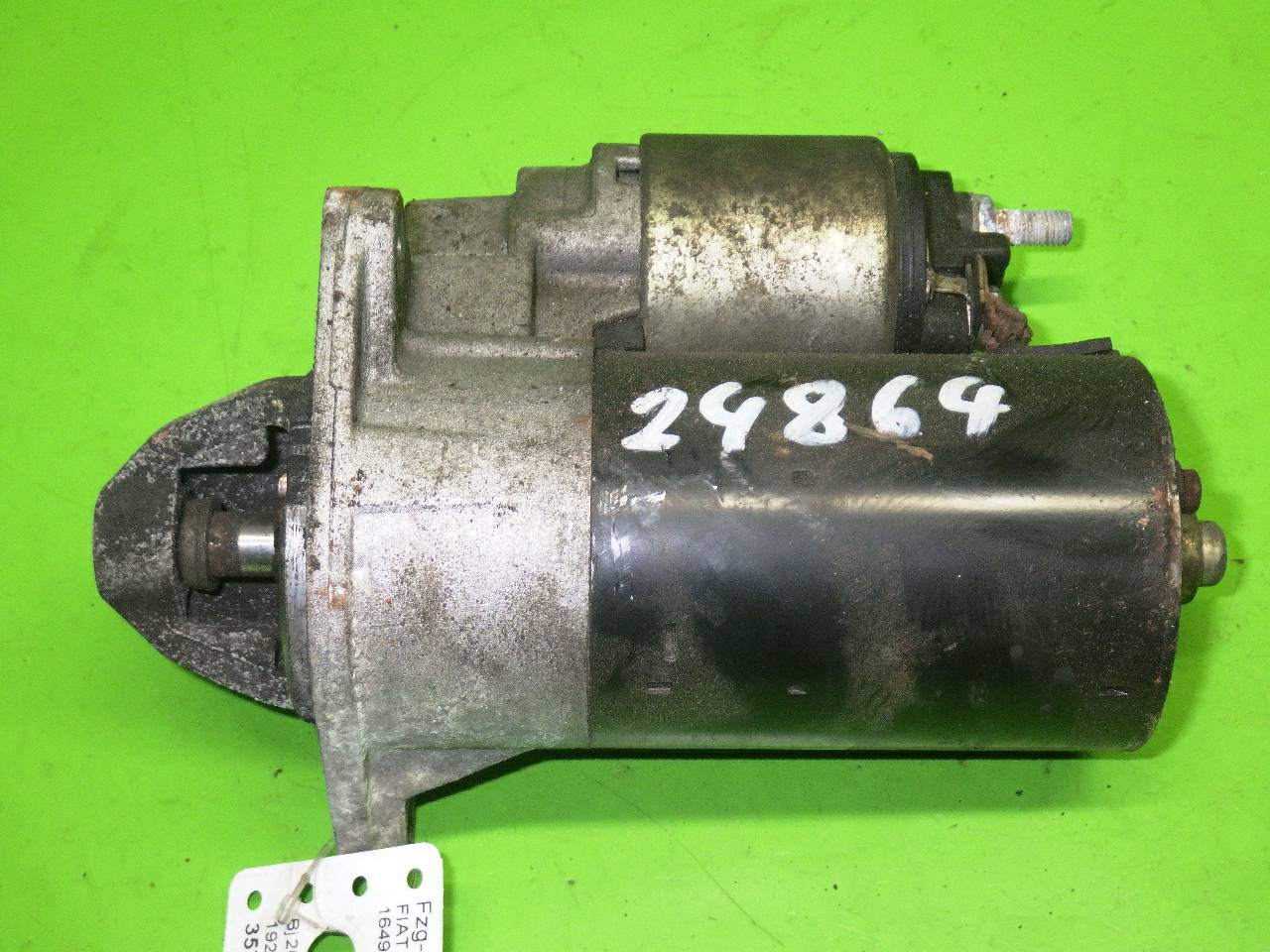 https://www.accessoiresautofr.com/wp-content/uploads/A0001/auto-6/autoparts24-2/PAUF0001357954.jpg