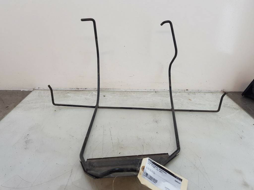 https://www.accessoiresautofr.com/wp-content/uploads/A0001/auto-6/autoparts24-2/PAUN0613314484.jpg