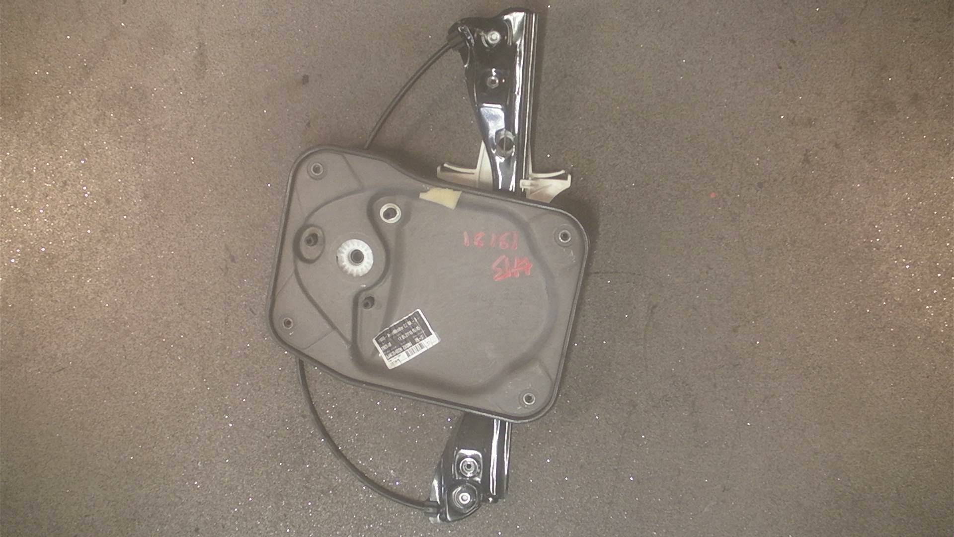 https://www.accessoiresautofr.com/wp-content/uploads/A0001/auto-6/autoparts24-3/PAUA0029B78226.jpg