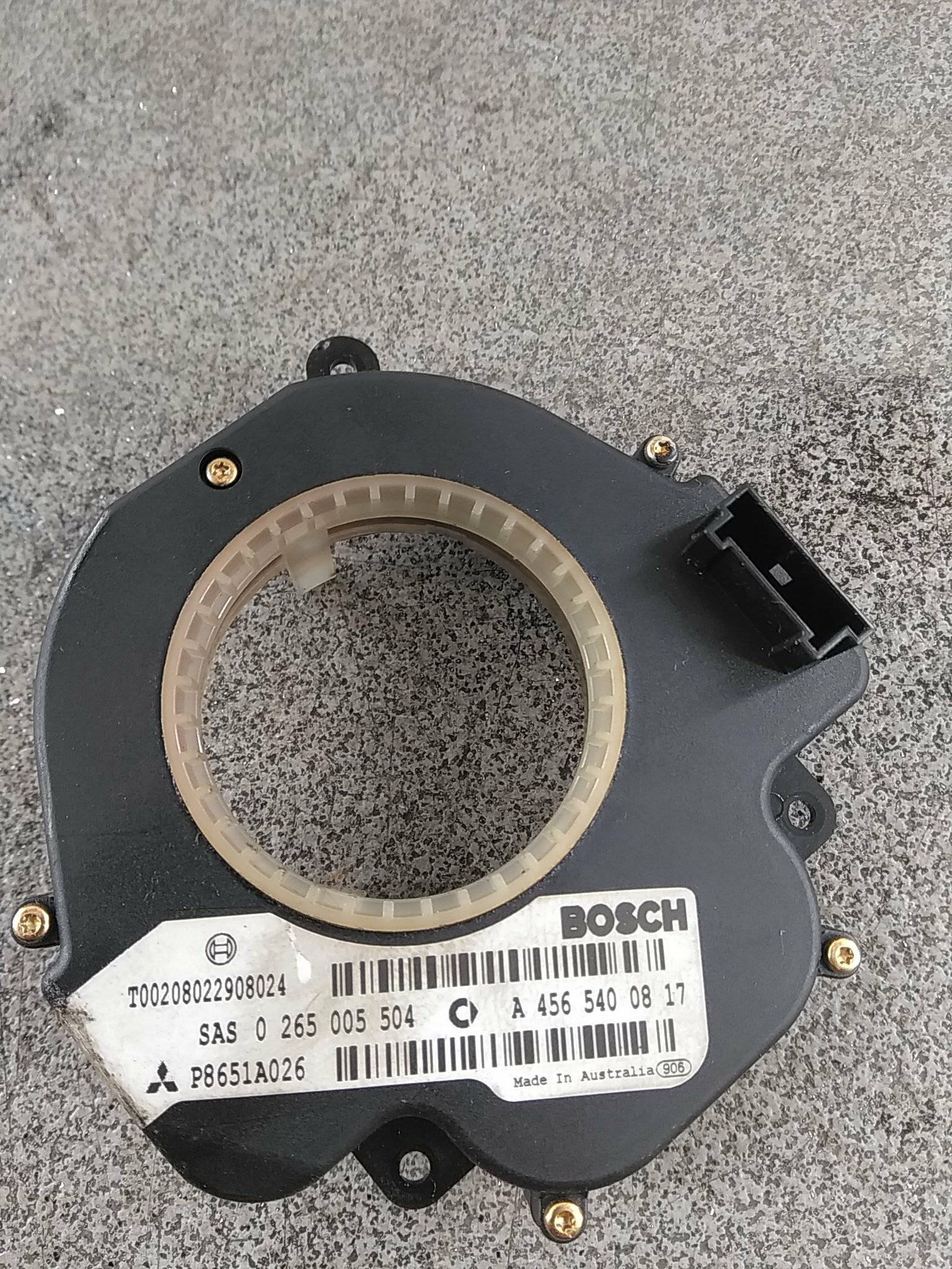 https://www.accessoiresautofr.com/wp-content/uploads/A0001/auto-6/autoparts24-3/PAUA0029N94954.jpg