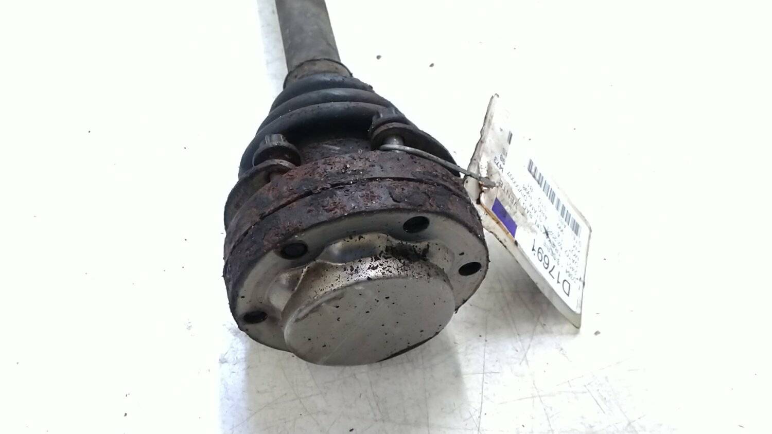 https://www.accessoiresautofr.com/wp-content/uploads/A0001/auto-6/autoparts24-3/PAUA0074D17691.jpg