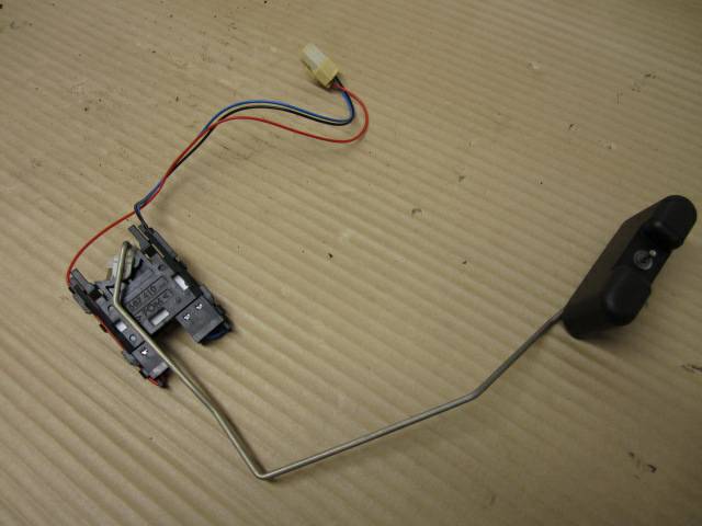 https://www.accessoiresautofr.com/wp-content/uploads/A0001/auto-6/autoparts24-3/PAUD0112218360.jpg
