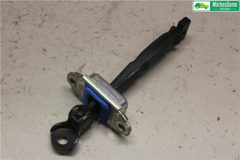 https://www.accessoiresautofr.com/wp-content/uploads/A0001/auto-6/autoparts24-3/PAUD01441232382.jpg