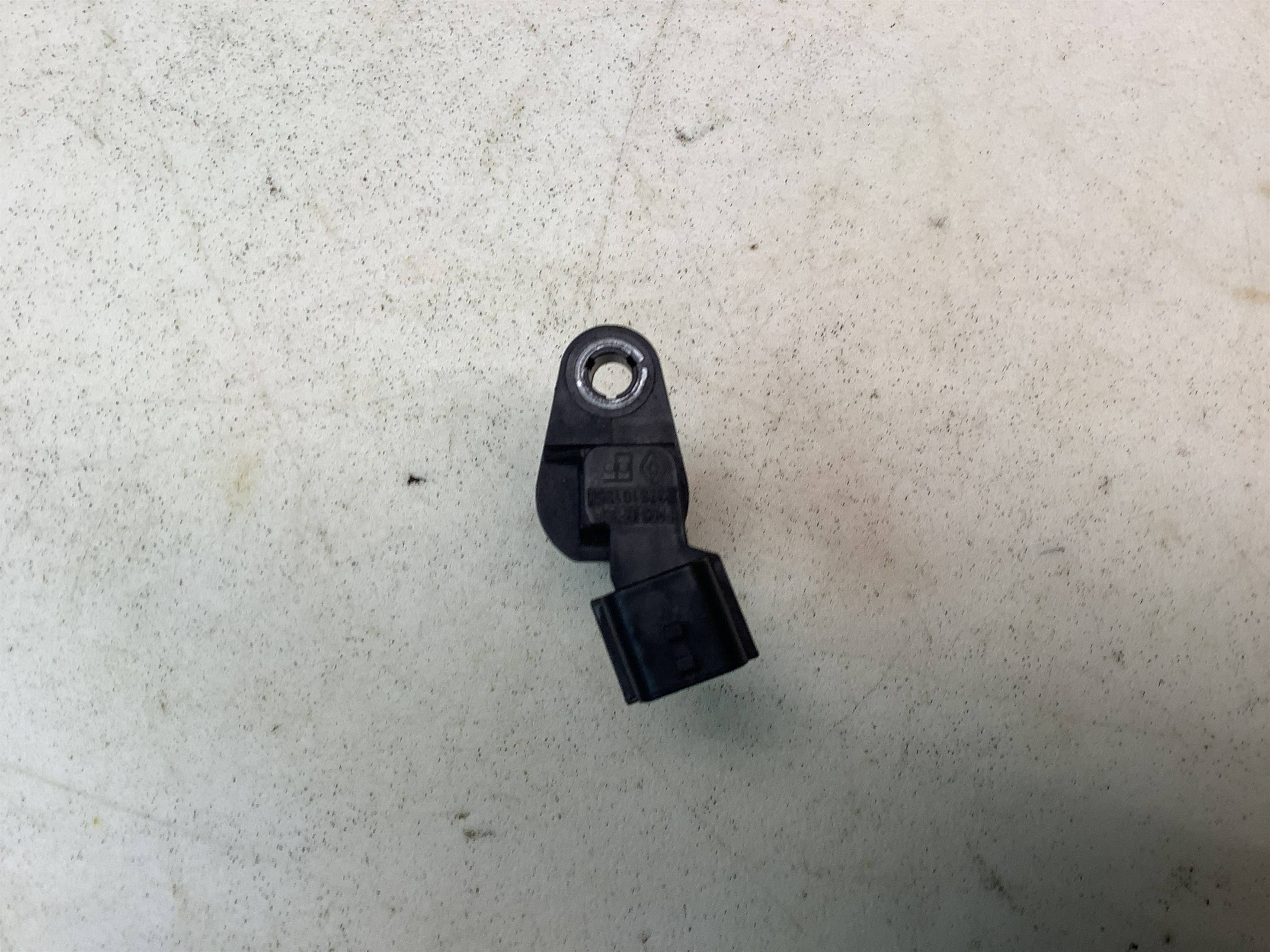 https://www.accessoiresautofr.com/wp-content/uploads/A0001/auto-6/autoparts24/PAUA0031MO2201515.jpg