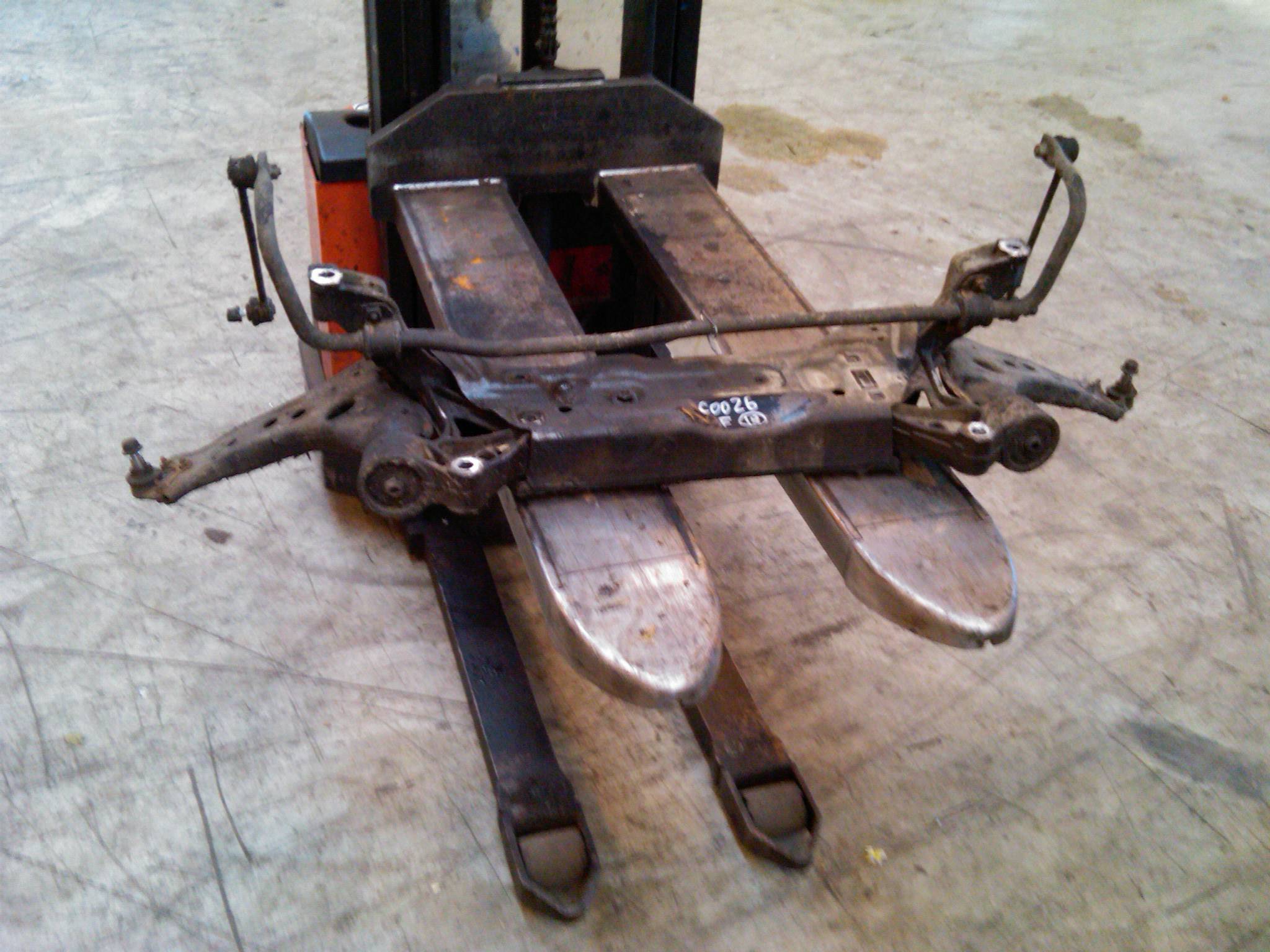 https://www.accessoiresautofr.com/wp-content/uploads/A0001/auto-6/autoparts24/PAUA0031N14467.jpg
