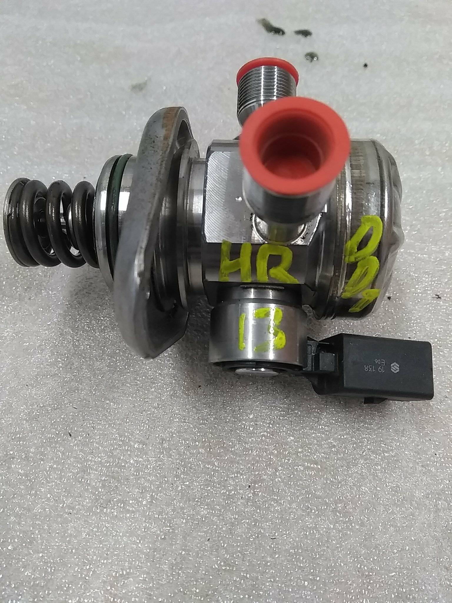https://www.accessoiresautofr.com/wp-content/uploads/A0001/auto-6/autoparts24/PAUA0038P46646.jpg