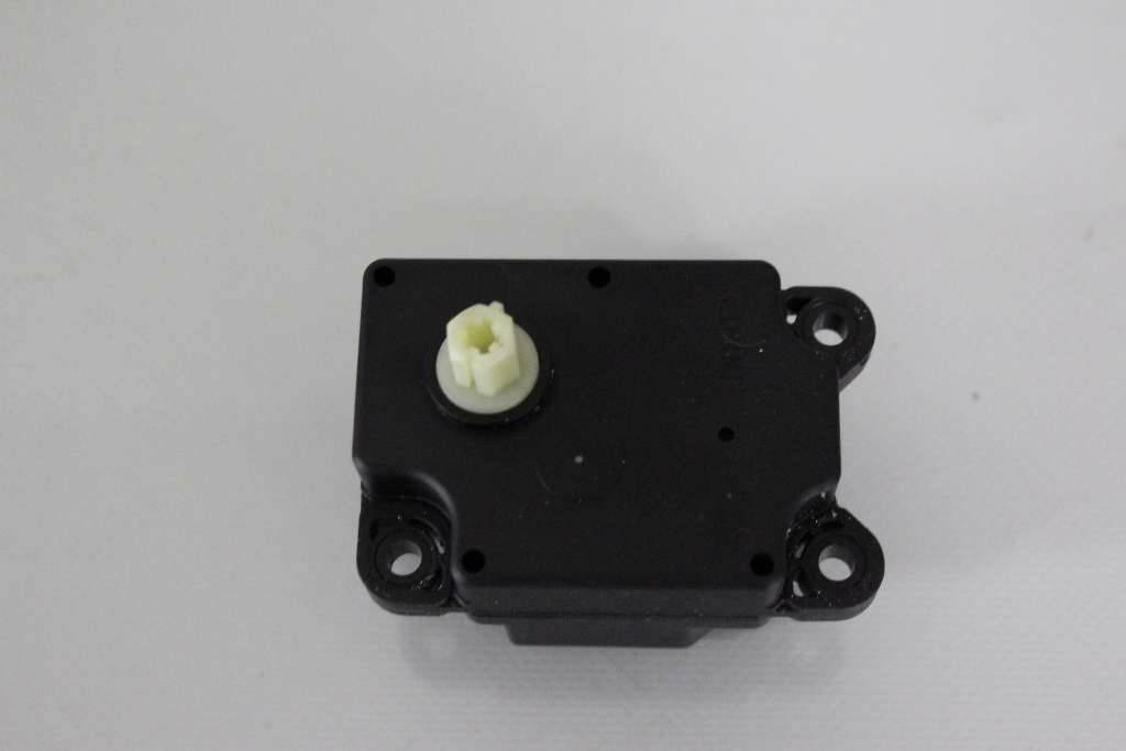 https://www.accessoiresautofr.com/wp-content/uploads/A0001/auto-6/autoparts24/PAUD0030835029.jpg