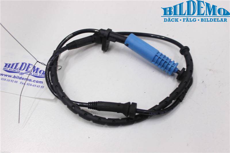 https://www.accessoiresautofr.com/wp-content/uploads/A0001/auto-6/autoparts24/PAUD0041798252.jpg