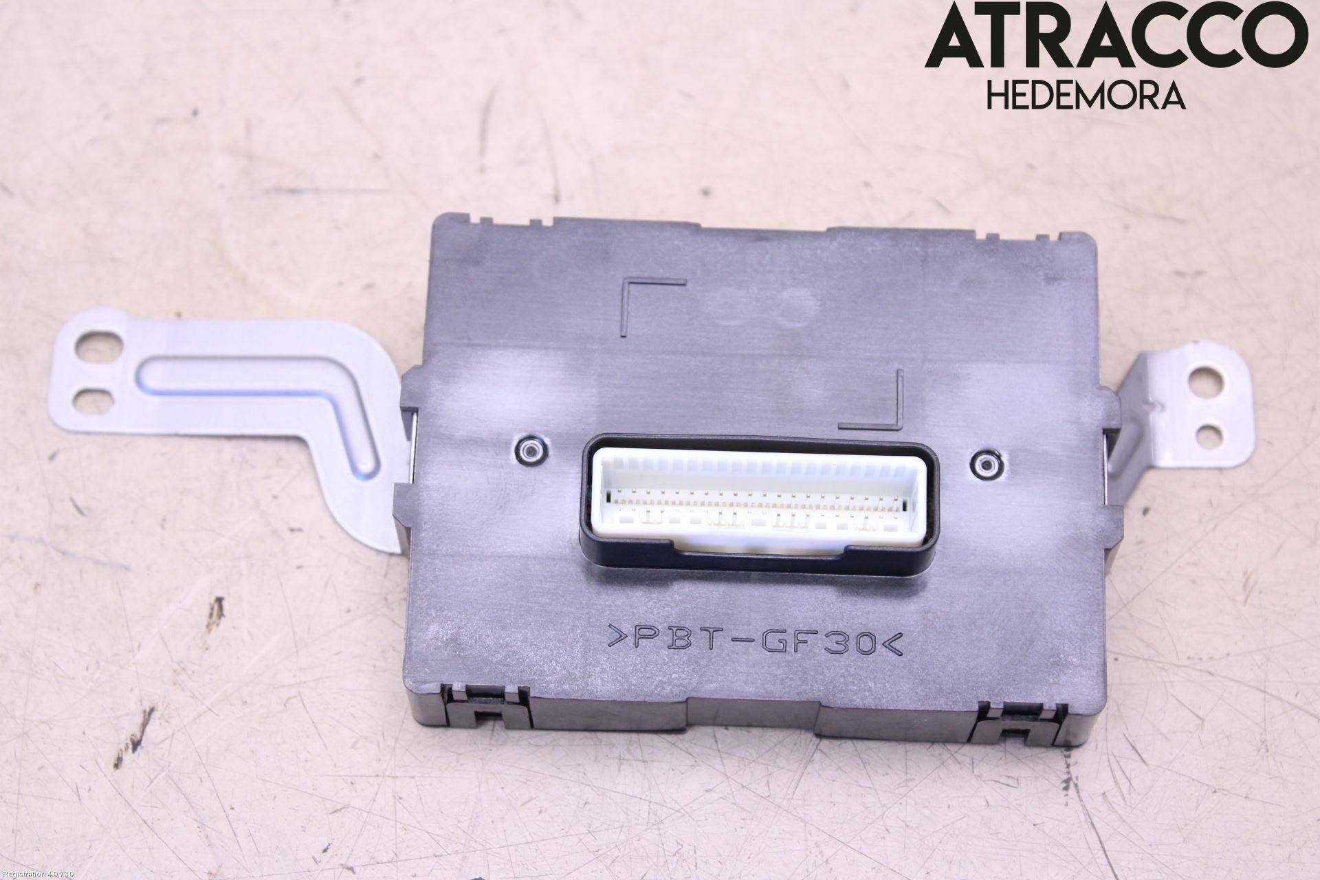 https://www.accessoiresautofr.com/wp-content/uploads/A0001/auto-6/autoparts24/PAUD01222353599.jpg