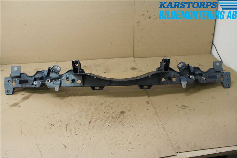 https://www.accessoiresautofr.com/wp-content/uploads/A0001/auto-6/autoparts24/PAUD0204675749.jpg