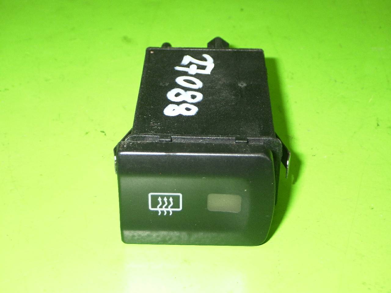 https://www.accessoiresautofr.com/wp-content/uploads/A0001/auto-6/autoparts24/PAUF0001352564.jpg